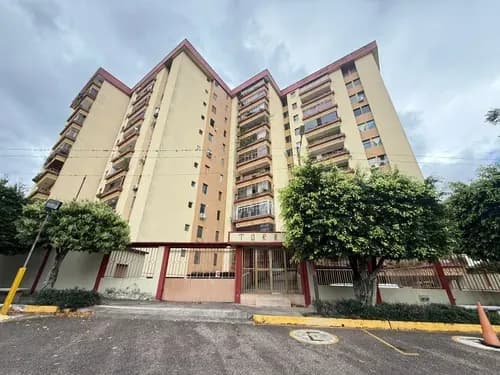 En Venta Estratégico Y Amplio Apartamento En Pueblo Nuevo 140m2 San Cristobal Tachira Venezuela Ygn