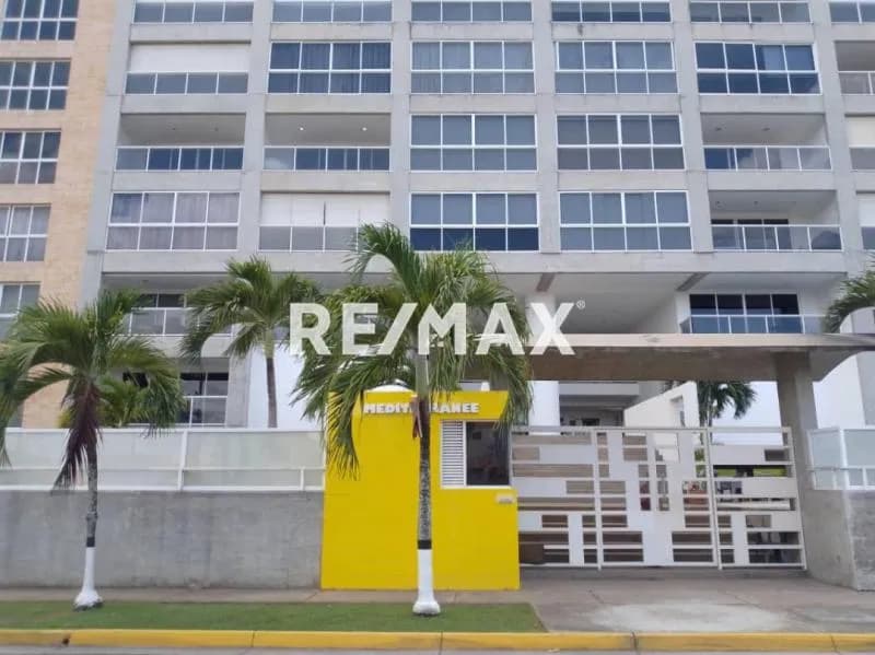 Venta de PENT HOUSE 211 Mtrs2, Puerto Encantado, Higuerote, Edo. Miranda