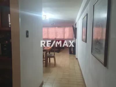 Venta apartamento calle bolívar, Residencias vela de coro.