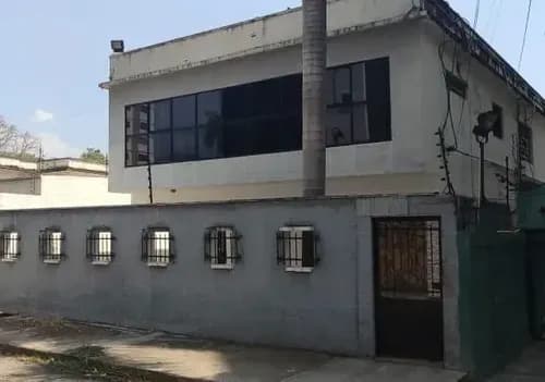 Se Alquila Edificio Urb La Soledad. Maracay