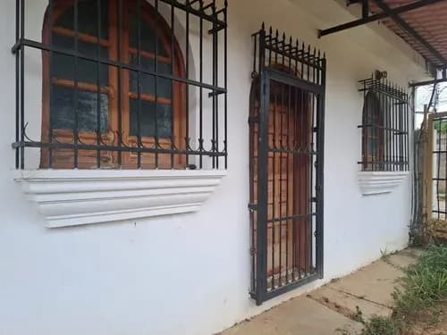 Casa En Venta En Juancalito Tocuyito D17-11