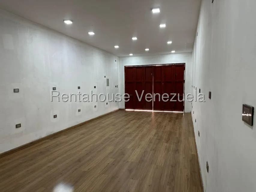 Comercial (Local Comercial) en Alquiler en Centro, Lara