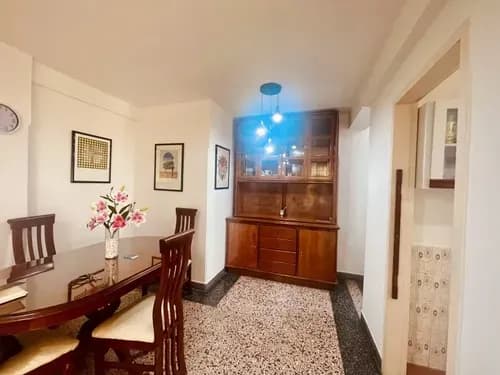 Venta Apartamento 42mtr2, Av. Ppal. Urb. Las Acacias, Excelentes Condiciones.