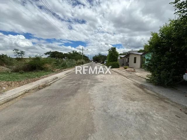 En venta terreno residencial en Coropo 1