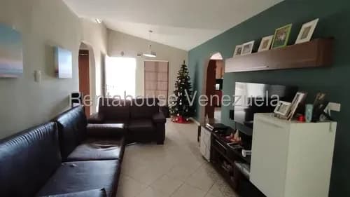 Inmuebles Milagros Nazareth Casa En Venta En Cabudare Lara Prados Del Golf. Codigo Del Inmueble 26-19405 Economica Residencial Economico