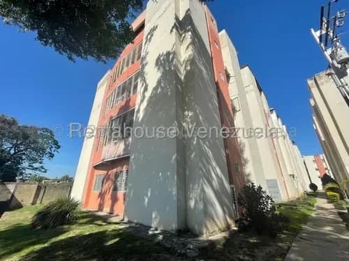 Rent-a-house Alquila Bellísimo Apartamento, Piso Bajo, Pozo De Agua, Conjunto Residencial Los Ángeles, Turmero, 26-17036 Gf