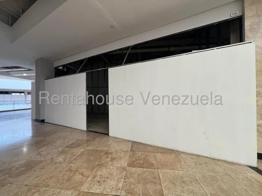 Comercial (Local Comercial) en Alquiler en Los Naranjos del Cafetal, Distrito Metropolitano