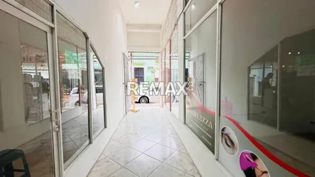 SE VENDE Local Comercial N 5 Planta baja Ubicación: Tariba Municipio Cardenas
