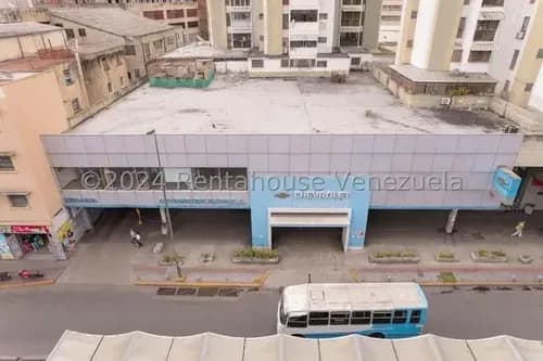 Local Comercial ( Concesionario/ 3 Pisos / A Pie De Calle) Alquiler Santa Rosalia (avda.nueva Granada) Mls-24-20825