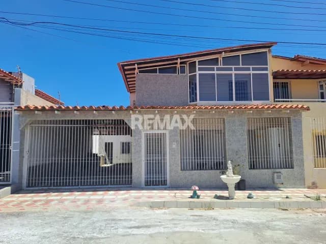 Casa en Alquiler Ciudad Jardín Nueva Toledo