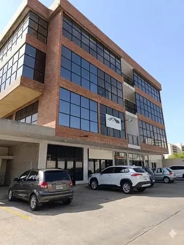 Local Comercial En Lechería En Venta - Alejandro Alvarez