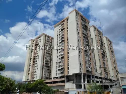 Vive Con La Comodidad Que Te Brinda El Corazón De La Ciudad! (jbra Cod. 26-12142)