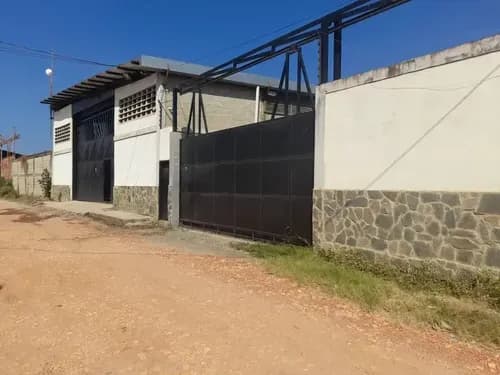Galpón En San Diego, Zona Industrial Brisas De Castillito. ELG-012