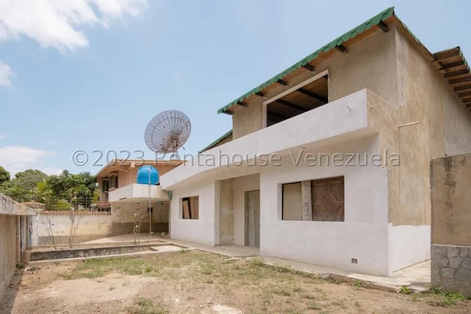 Casa (Duplex) en Venta en Sorocaima, Distrito Metropolitano