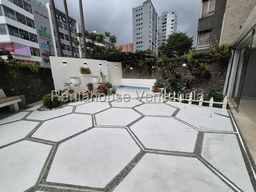 Apartamento (Planta Baja) en Venta en La Boyera, Distrito Metropolitano