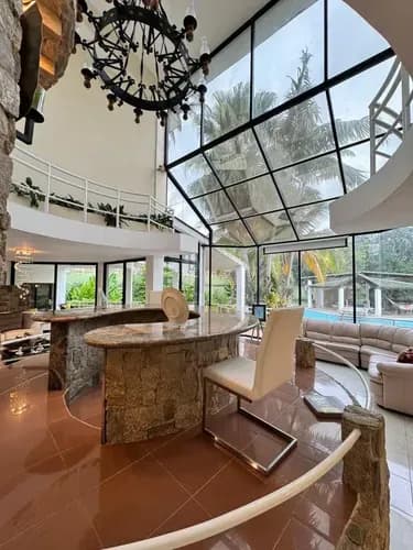 Jl Camila, Venta Casa Moderna, Lujosa Y De Confort