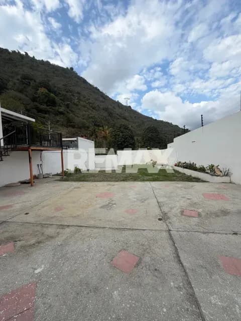 EN VENTA TERRENO UBICADO EN SAN PABLO