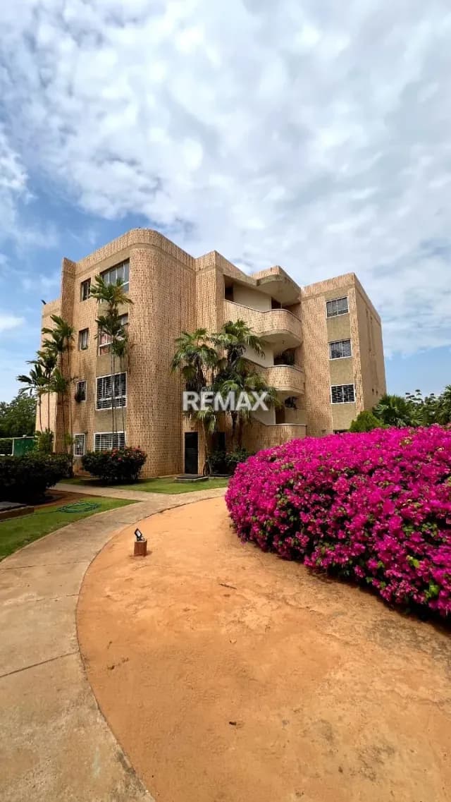 Apartamento Semi Gris en Terra Norte. Milagro Norte