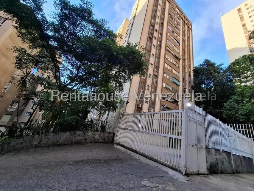 Apartamento (1 Nivel) en Alquiler en El Paraiso, Distrito Metropolitano