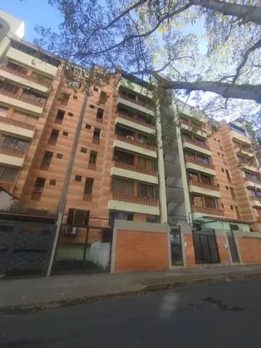 Se Vende Apartamento Planta Baja Ideal Para Inversión En Valencia