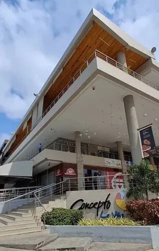 En Venta Local Comercial Concepto La Viña. N.lh