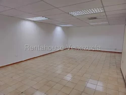 Oficina Venta Los Ruices Aire Acondicionado Calle Los Laboratorios Excelente Ubicación