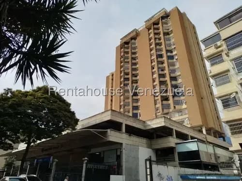 Apartamento En Alquiler Urb. Colinas De Bello Monte. 26-17361 Neyla Cedeño