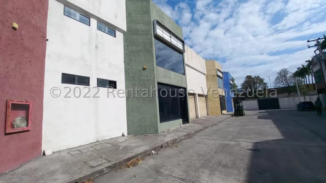 Comercial (Galpon - Deposito) en Alquiler en Centro, Portuguesa