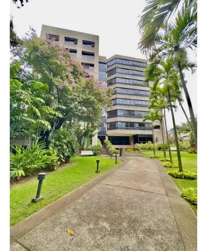 Vendo Apartamento 415m2 Country Club 2602