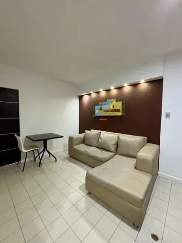 Apartamento En Alquiler Colinas Del Neverí, Piso 1