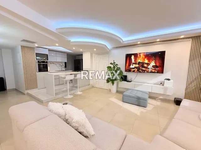 APARTAMENTO AMOBLADO EN NATHALY CRISTINA AV BELLA VISTA