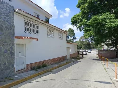 Casa En Venta Con Anexo Habitación Independiente