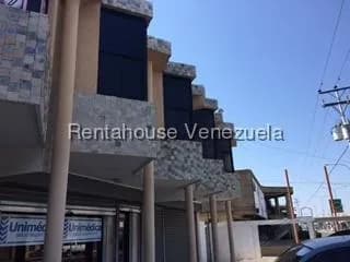 Comercial (Local Comercial) en Venta en Cristobal Colon, Zulia