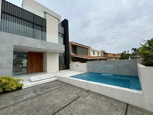 Remax Lider Vende Casas Bote B Con Piscina A Estrenar Lecheria-alexis