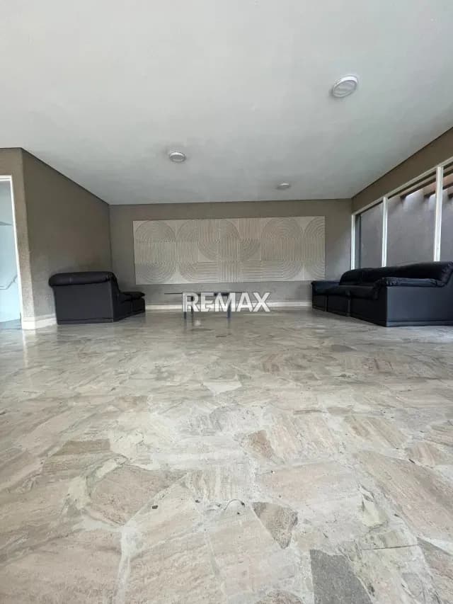 En Alquiler: Exclusivo Apartamento Ejecutivo en Colinas de Bello Monte