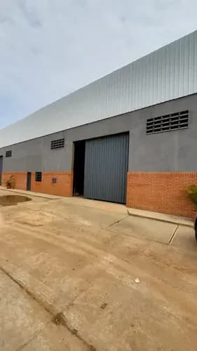 En Venta Galpón En Condominio Privado