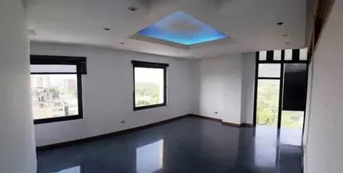 Oficina En Torre Estrato, Av. Bolívar Norte. Plof-76