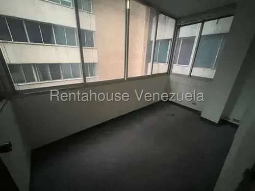 Local Comercial En El Rosal En Alquiler - 26-20297 - Cv