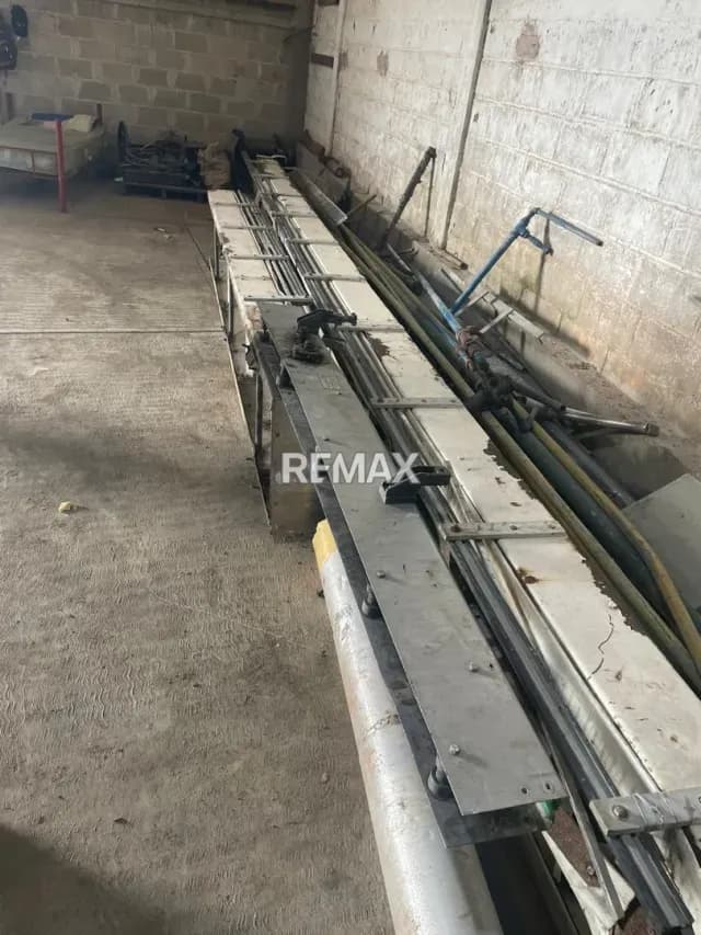 OPORTUNIDAD DE NEGOCIO SE VENDE FONDO DE COMERCIO + MAQUINARIAS