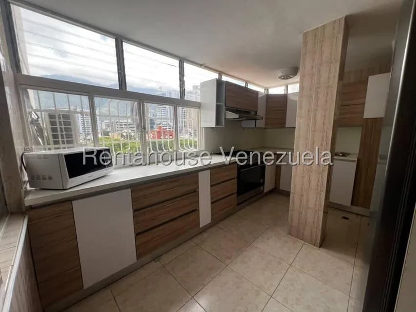 Apartamento (1 Nivel) en Alquiler en Chacao, Distrito Metropolitano
