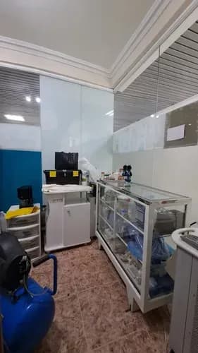 Marina Alquila Local Consultorios Odontológicos En El Parral, Valencia. Ell-056 (sólo Clientes)