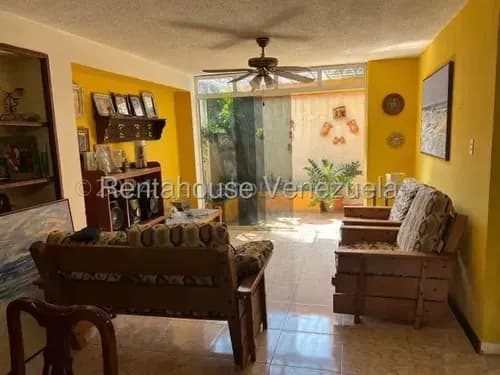 Milagros Inmuebles Casa Venta Barquisimeto Lara Zona Este La Rosaleda Economica Residencial Economico Código Inmobiliaria Rent-a-house 26-2254