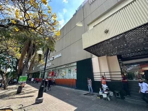 (gb989) En Alquiler Local Comercial En Av. Bolivar Norte Cc Camoruco