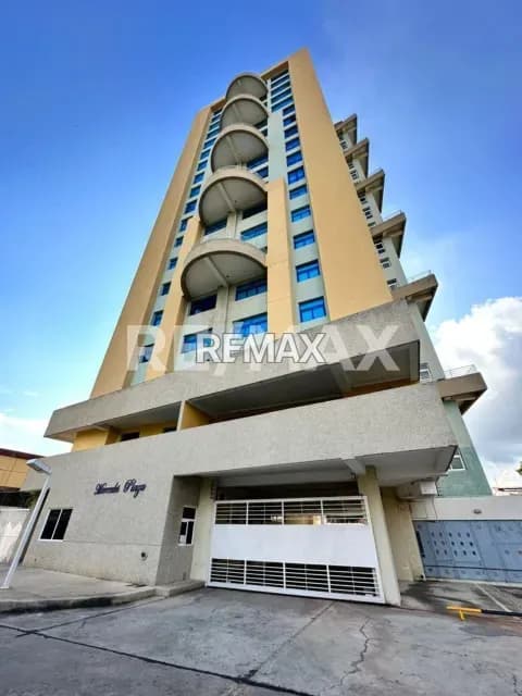 Apartamento Edif. Mercedes Plaza