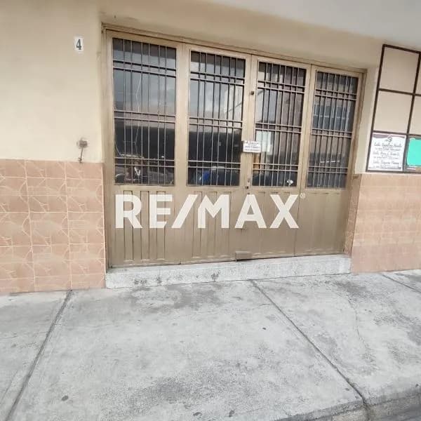 Venta de Local Comercial a Pie de Calle: 100% Adaptable.