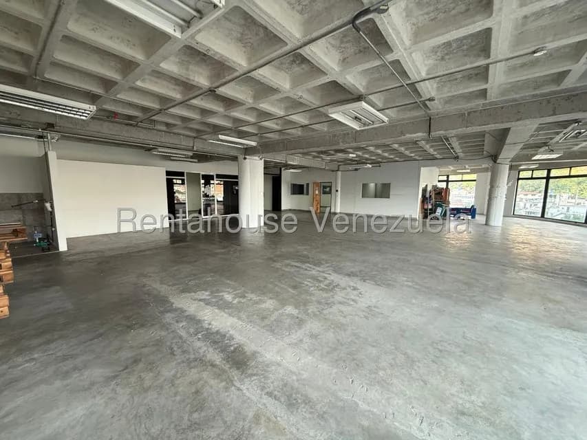 Comercial (Local Comercial) en Alquiler en Piedra Azul, Distrito Metropolitano