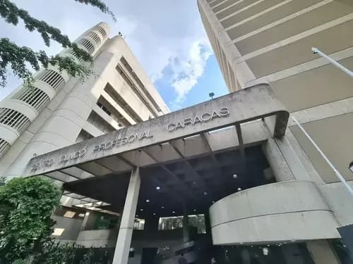 Se Alquila Cubiculo Para Consultorio En El Centro Clínico Profesional Caracas /gf