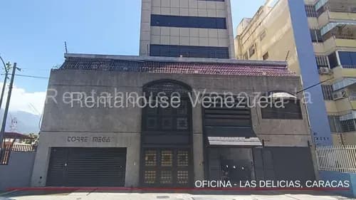 Lld/ Estupenda Oficina Ubicada En Sabana Grande Remodelación Reciente Cercana A Vías De Transporte Publico 26-16616