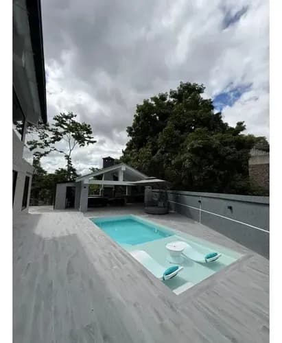 Casa Exclusiva En Venta En El Cafetal.