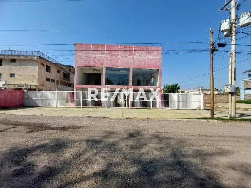 Edificio comercial
